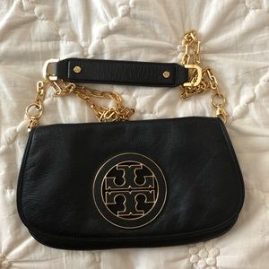 Tory Burch Amanda crossbody clutch!